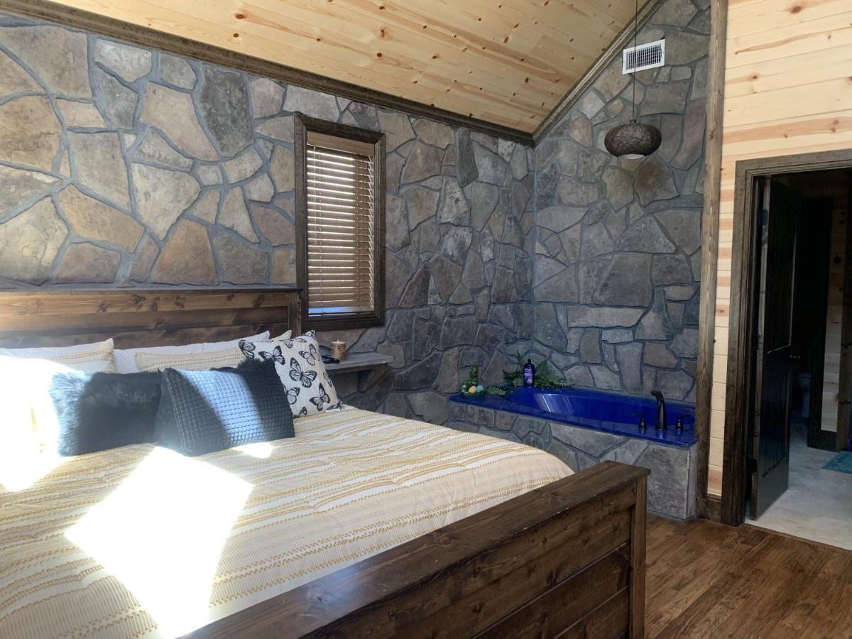 Villa Standing Bear Studio With Hot Tub Broken Bow Exterior foto